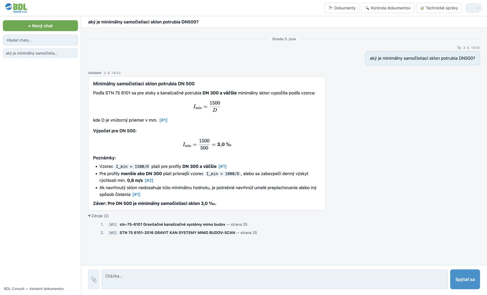 A document assistant answers a question about minimum pipe gradient in Slovak, with a formula and citations